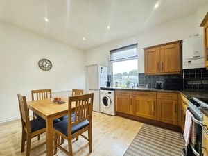 Dining Kitchen- click for photo gallery